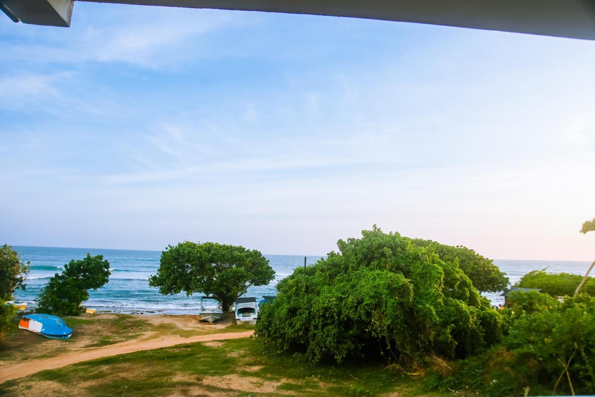 Mirissa Turtle Point Guest Hotel Екстериор снимка