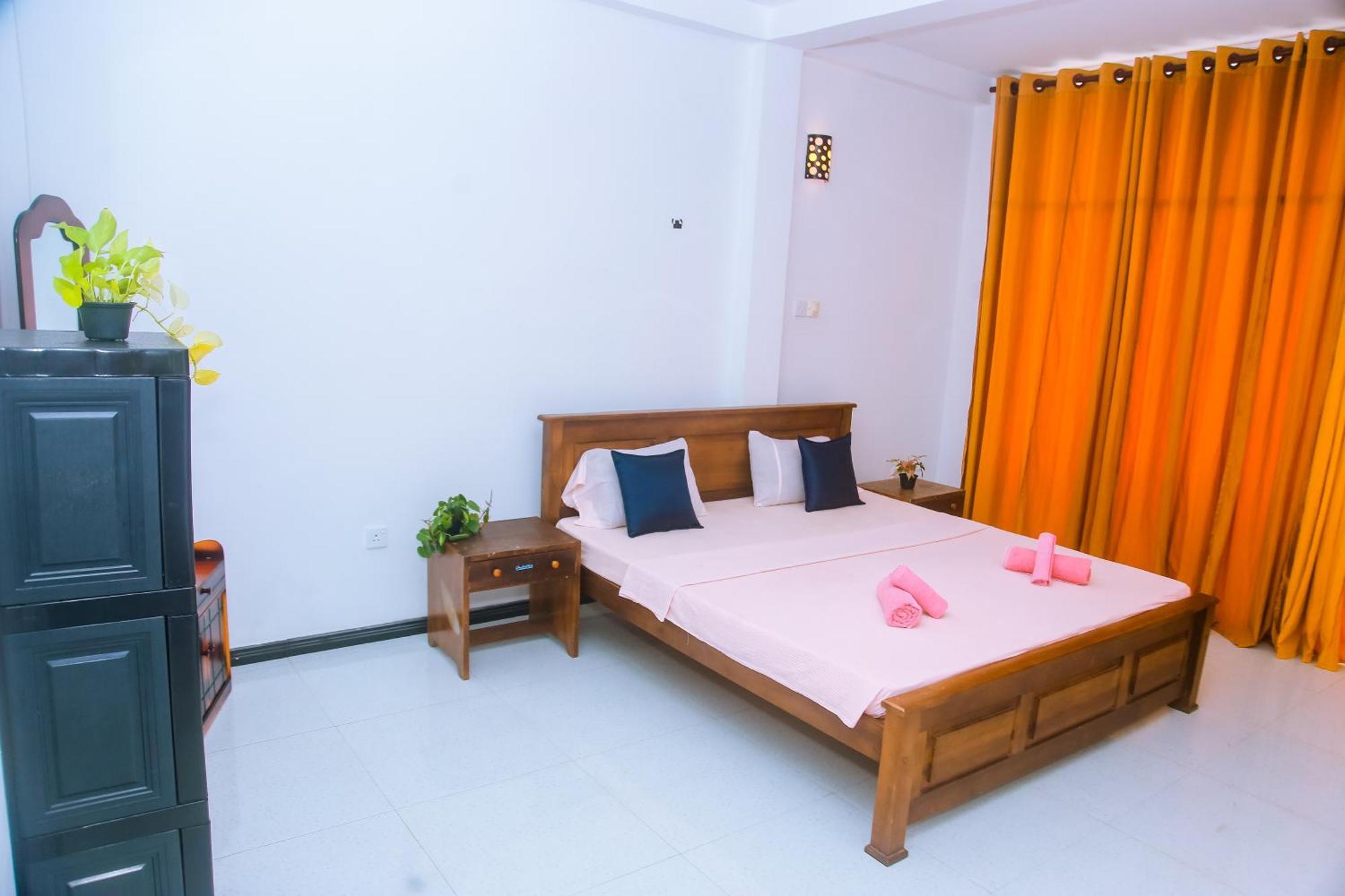 Mirissa Turtle Point Guest Hotel Екстериор снимка