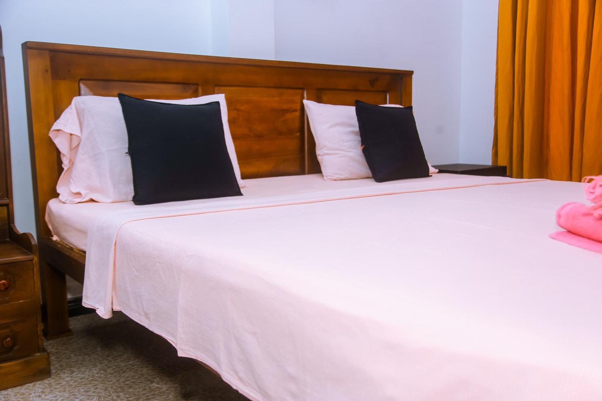 Mirissa Turtle Point Guest Hotel Екстериор снимка